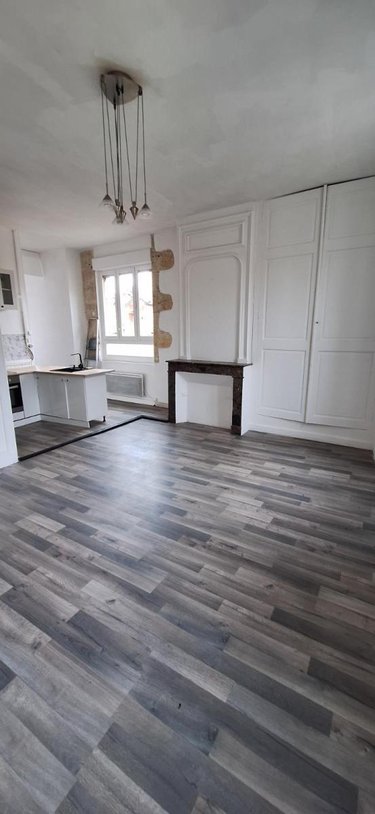 Immeuble a vendre Vic-Fezensac 32190 Gers 195 m2  109000 euros