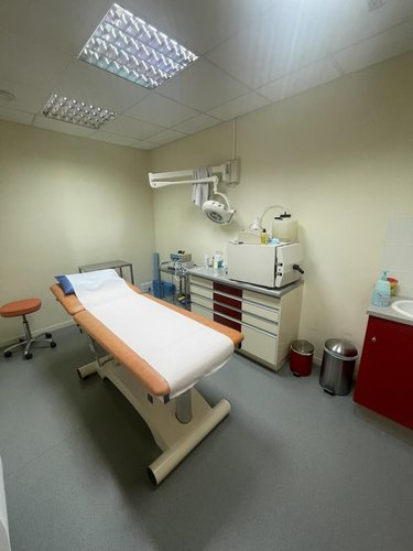 Fonds et murs commerciaux a vendre Vannes 56000 Morbihan 124 m2  330750 euros