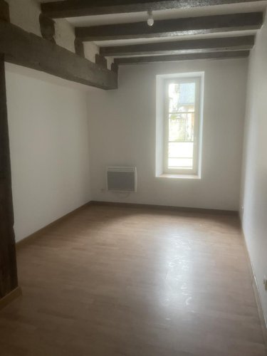 Location appartement Château-Renault 37110 Indre-et-Loire 50 m2 3 pièces 460 euros