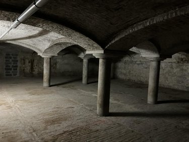 Location fonds et murs commerciaux Lille 59000 Nord 600 m2  3000 euros