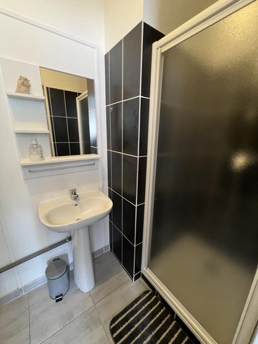 Immeuble a vendre Caulnes 22350 Côtes-d'Armor 179 m2  429590 euros