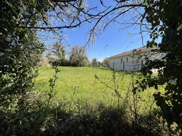 Terrain a batir a vendre Châtillon-la-Palud 01320 Ain 813 m2  112000 euros