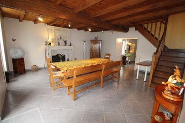 Maison a vendre Saintes 17100 Charente-Maritime 405 m2 11 pièces 592800 euros