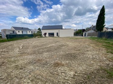 Terrain a batir a vendre Mûrs-Erigné 49610 Maine-et-Loire 695 m2  199240 euros