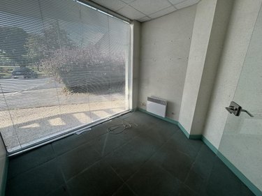 Fonds et murs commerciaux a vendre Hillion 22120 Côtes-d'Armor 130 m2  275600 euros