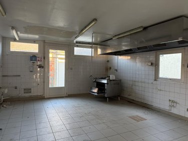 Immeuble a vendre Beaupréau-en-Mauges 49600 Maine-et-Loire 260 m2  146720 euros