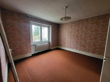 Immeuble a vendre Audincourt 25400 Doubs 381 m2  257000 euros