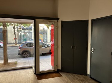 Fonds et murs commerciaux a vendre Angers 49000 Maine-et-Loire 36 m2  147000 euros