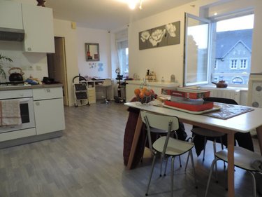 Immeuble a vendre Belle-Isle-en-Terre 22810 Côtes-d'Armor 181 m2  248100 euros