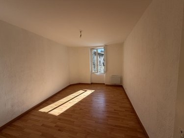 Location maison Pierrelatte 26700 Drôme 65 m2 3 pièces 620 euros