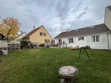 Location maison Montbré 51500 Marne 96 m2 5 pièces 1100 euros