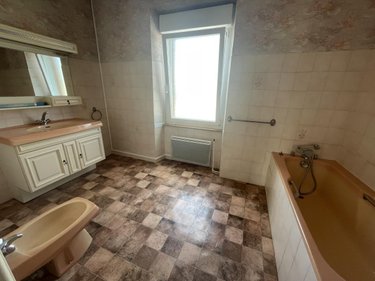 Appartement a vendre Paimpol 22500 Côtes-d'Armor 76 m2 3 pièces 169875 euros