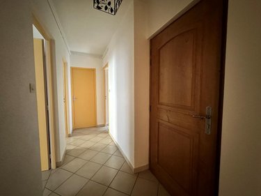 Appartement a vendre Saint-Flour 15100 Cantal 120 m2  95000 euros