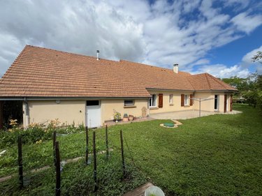 Maison a vendre La Guierche 72380 Sarthe 113 m2 5 pièces 276340 euros