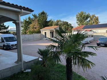 Maison a vendre Lezoux 63190 Puy-de-Dôme 178 m2 9 pièces 735000 euros