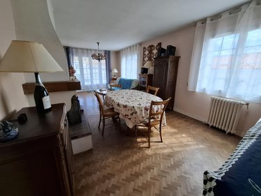 Maison a vendre Saintes 17100 Charente-Maritime 106 m2 5 pièces 218233 euros