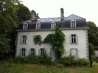 Maison a vendre Guingamp 22200 Côtes-d'Armor 469 m2 12 pièces 191040 euros
