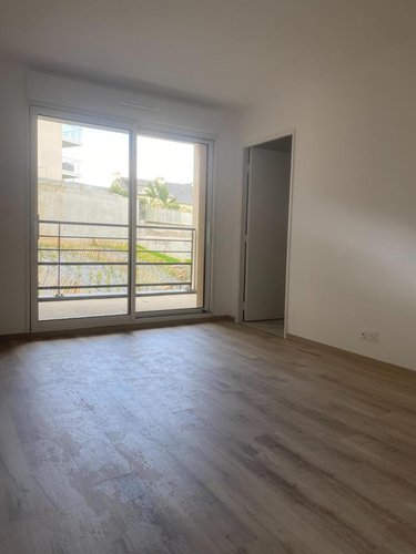 Location appartement Saint-Malo 35400 Ille-et-Vilaine 86 m2 3 pièces 905 euros