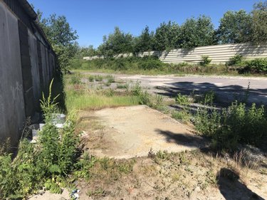 Fonds et murs commerciaux a vendre Busigny 59137 Nord 780 m2  209600 euros