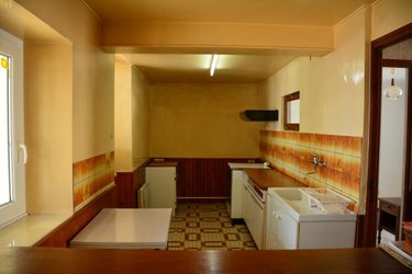 Maison a vendre Viré-en-Champagne 72350 Sarthe 77 m2 6 pièces 85600 euros