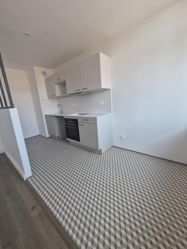 Location appartement Lille 59000 Nord 53 m2 2 pièces 910 euros