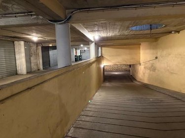 Garage et parking a vendre Montrouge 92120 Hauts-de-Seine 10 m2  19000 euros
