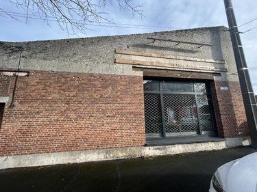 Fonds et murs commerciaux a vendre Cambrai 59400 Nord 202 m2  225300 euros