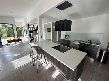 Maison a vendre La Possession 97419 Réunion 162 m2 7 pièces 595000 euros