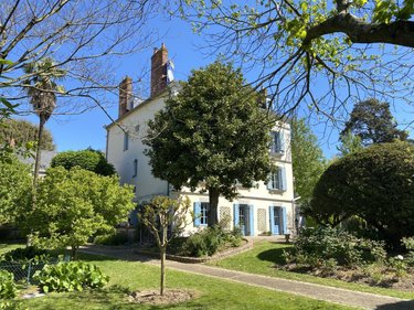Maison a vendre Laval 53000 Mayenne 414 m2 17 pièces 1021800 euros
