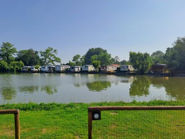 Fonds et murs commerciaux a vendre Ardres 62610 Pas-de-Calais 100 m2  693548 euros