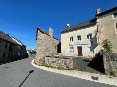 Maison a vendre Saint-Denis-en-Margeride 48700 Lozère 130 m2 8 pièces 95000 euros
