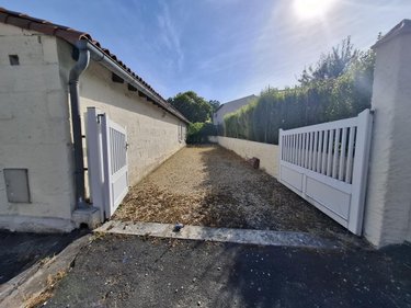 Maison a vendre Saintes 17100 Charente-Maritime 119 m2 4 pièces 215086 euros