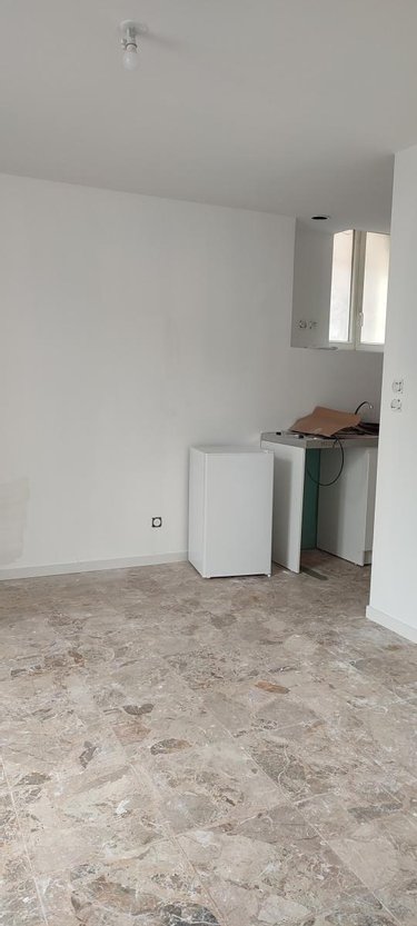 Location appartement Châlons-en-Champagne 51000 Marne 33 m2  490 euros