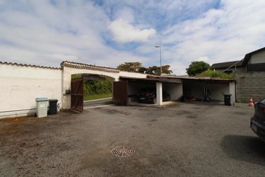 Maison a vendre Saintes 17100 Charente-Maritime 405 m2 11 pièces 592800 euros
