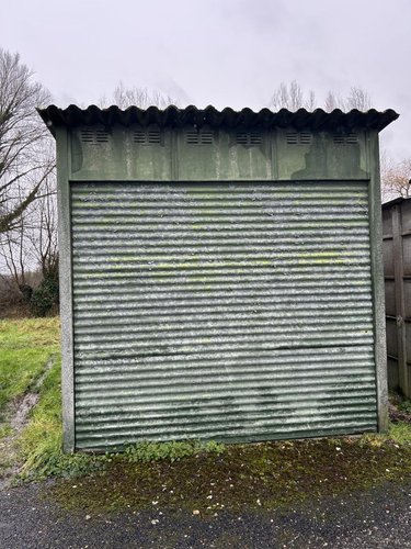 Garage et parking a vendre Abbeville 80100 Somme 21 m2  15000 euros