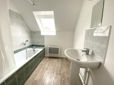 Location maison Briollay 49125 Maine-et-Loire 75 m2 3 pièces 653 euros