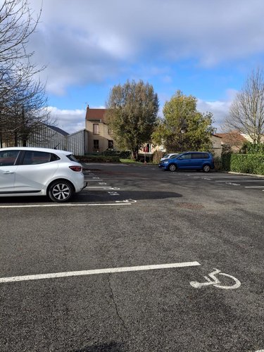 Location appartement Cusset 03300 Allier 45 m2 2 pièces 550 euros