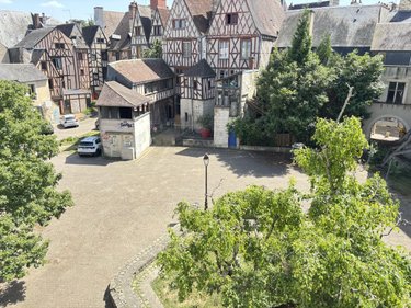 Appartement a vendre Bourges 18000 Cher 83 m2 4 pièces 118400 euros