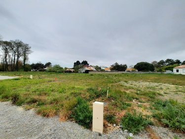 Terrain a batir a vendre Saint-Hilaire-de-Riez 85270 Vendée 628 m2  133224 euros