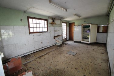 Maison a vendre Le Douhet 17100 Charente-Maritime 398 m2 15 pièces 120000 euros
