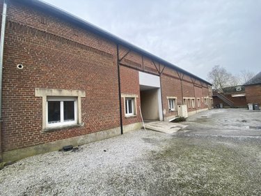 Immeuble a vendre Bapaume 62450 Pas-de-Calais 250 m2  786000 euros
