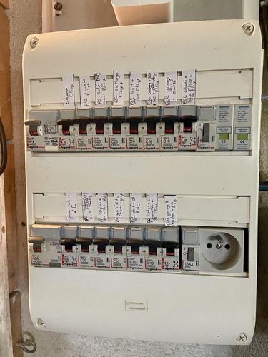 Maison a vendre Les Bessons 48200 Lozère 164 m2 12 pièces 239000 euros