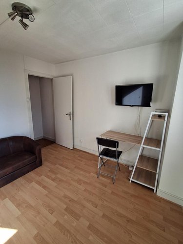 Location appartement Bourg-en-Bresse 01000 Ain 20 m2  440 euros