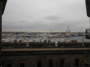 Location appartement Saint-Malo 35400 Ille-et-Vilaine 42 m2 2 pièces 530 euros