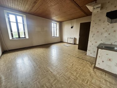 Maison a vendre Les Ternes 15100 Cantal 100 m2  68900 euros
