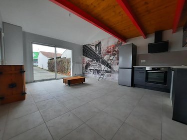 Location maison Challans 85300 Vendée 76 m2 4 pièces 1300 euros