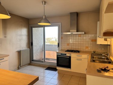 Appartement a vendre Échirolles 38130 Isère 96 m2 4 pièces 160000 euros