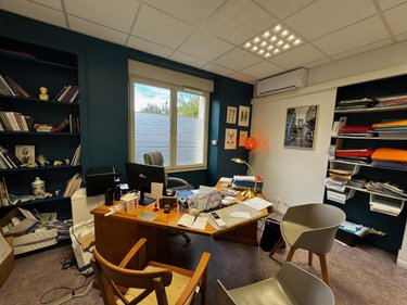 Location fonds et murs commerciaux Dole 39100 Jura 15 m2  480 euros