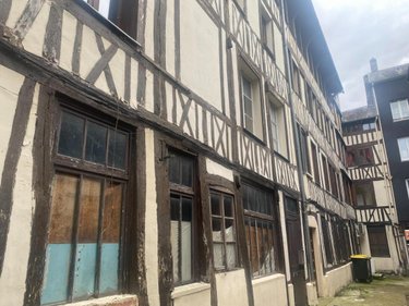 Immeuble a vendre Elbeuf 76500 Seine-Maritime 760 m2  262500 euros