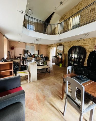 Immeuble a vendre Champvans 39100 Jura 452 m2  280000 euros